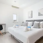 Floor Luxury *